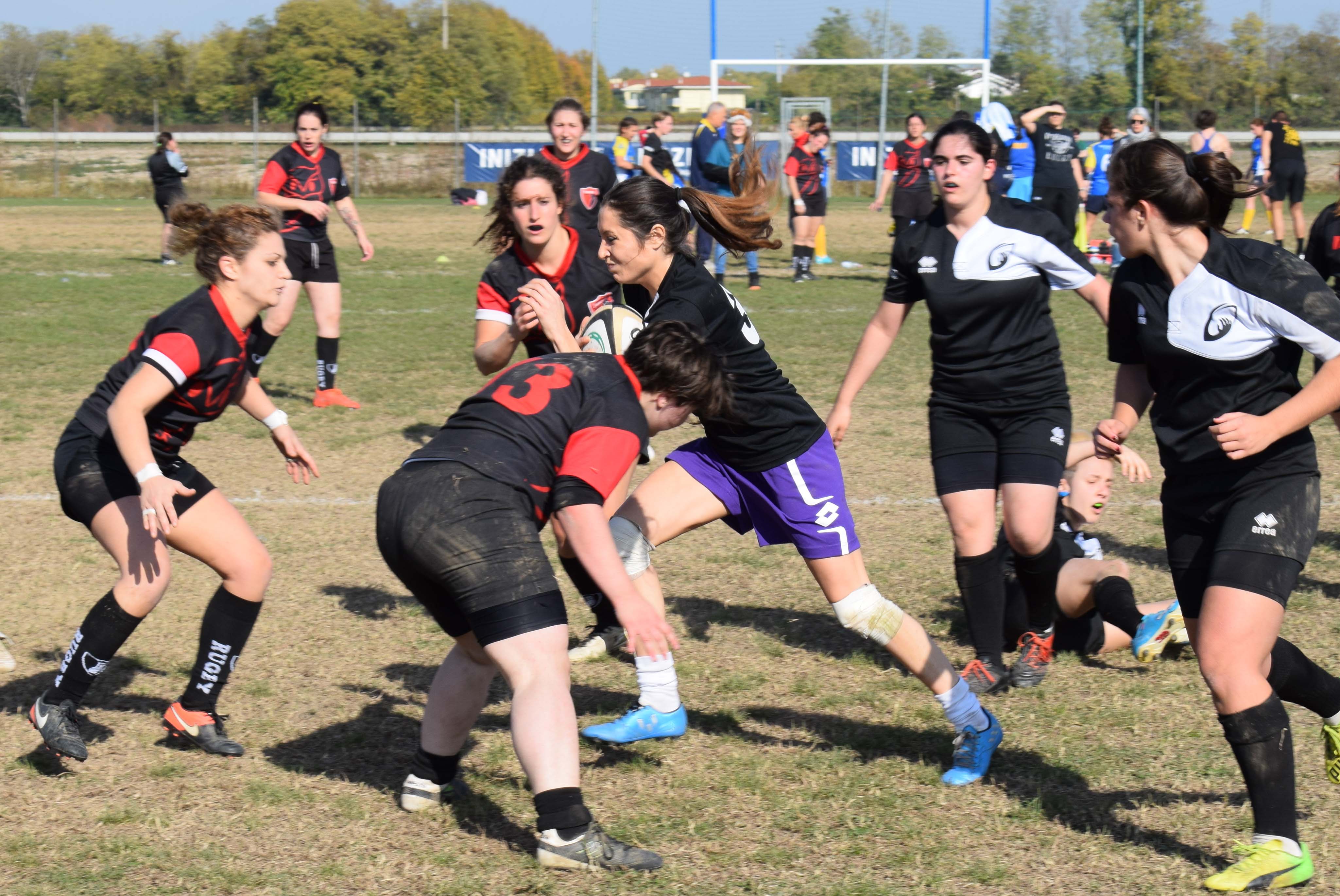 Un'azione di gioco delle Seniores Femminile nella giornata di Coppa Italia del 01.11.2017