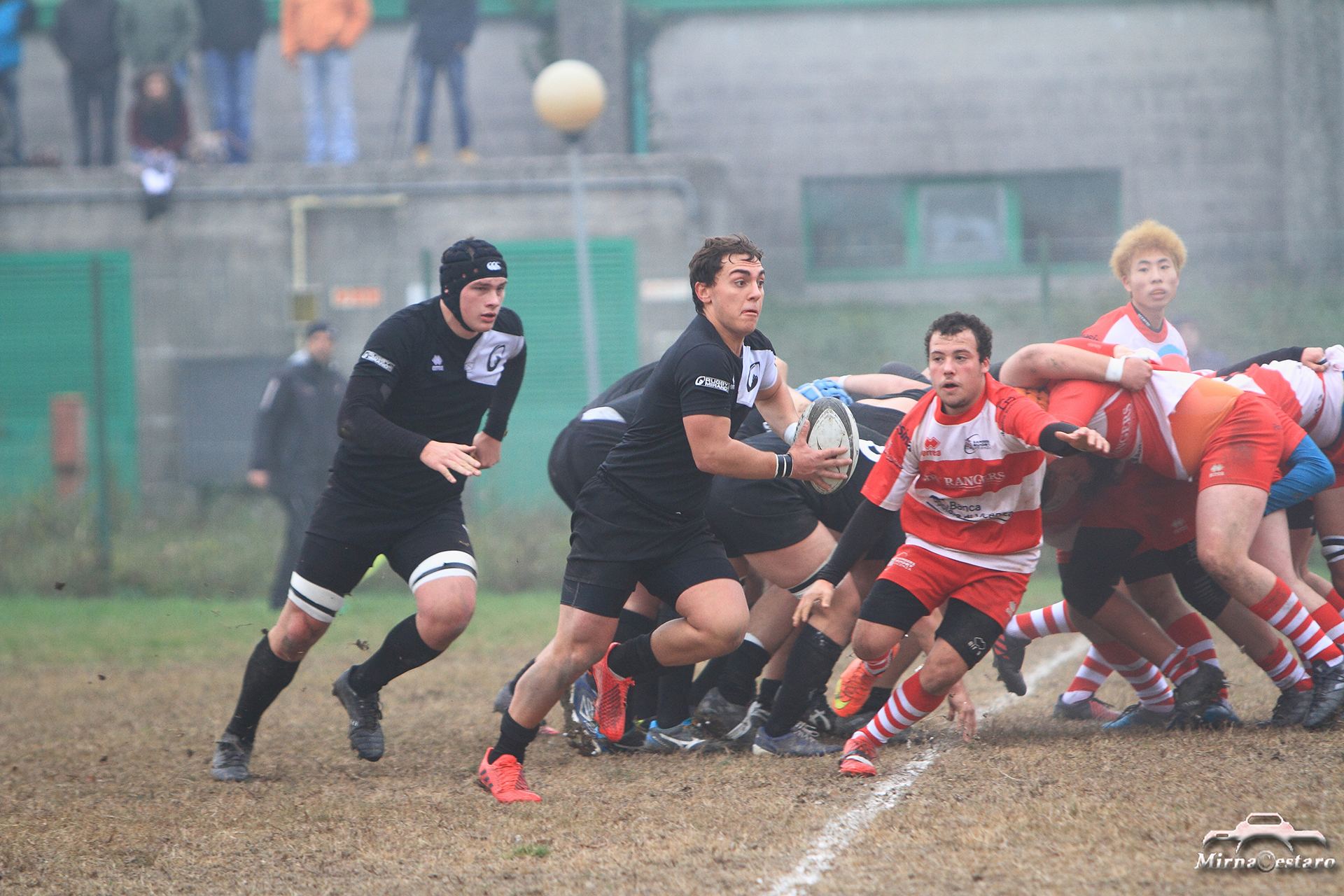 Un'azione di gioco dell'Under 18 nell'incontro Mirano vs Vicenza di domenica 12 novembre. Foto Mirna Cestaro.