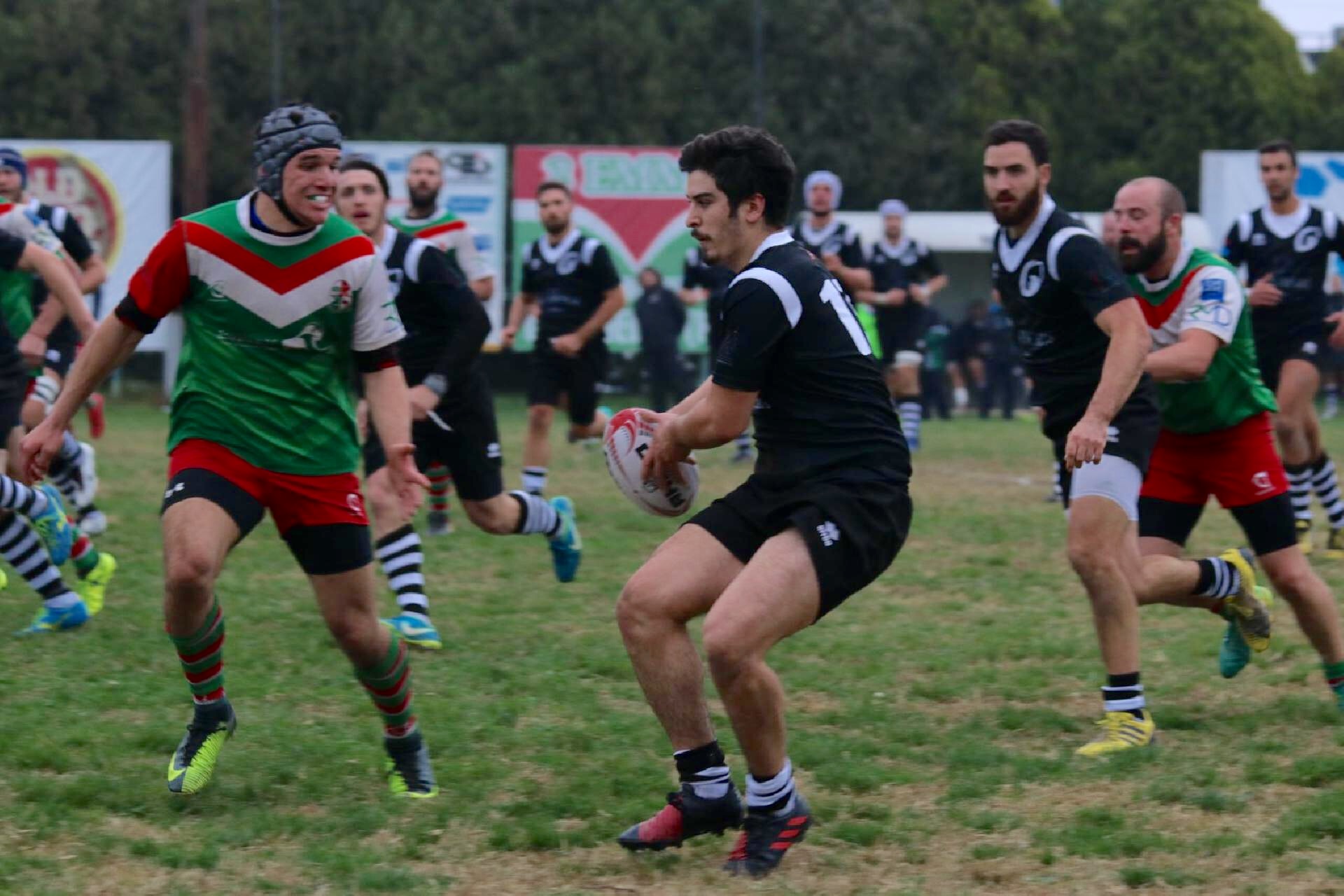 Un'azione di gioco dal match Mirano-Rubano del 22.10.2017. Foto Navin Cibin.