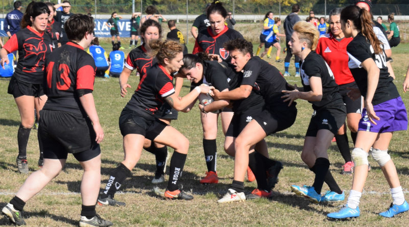 Le ragazze del Settore Femminile in un'immagine direpertorio.