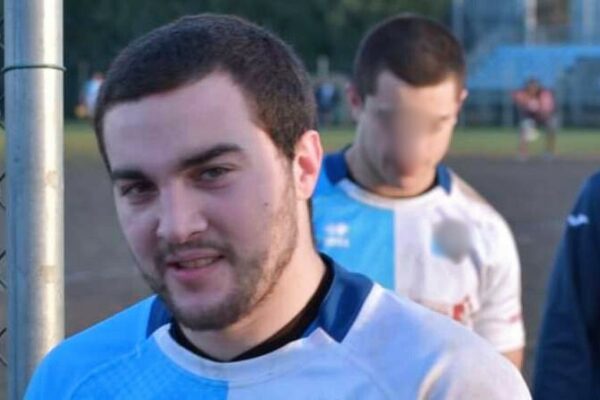 Grande entusiasmo per il ritorno in bianconero del trequarti Alberto Dalle Palle per la Stagione Sportiva 2024/2025.